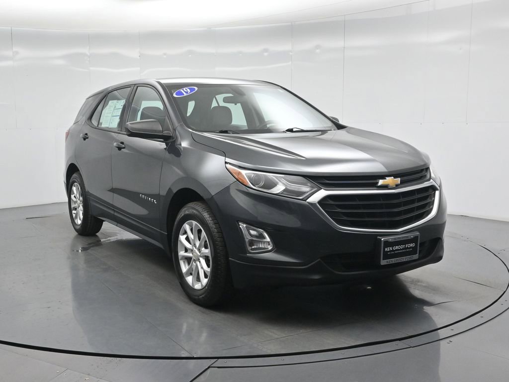 Used 2019 Chevrolet Equinox LS image 53