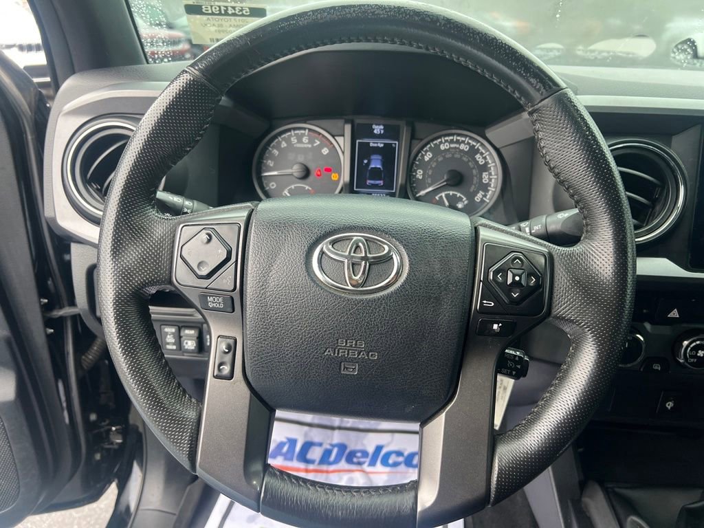 Used 2017 Toyota Tacoma TRD Sport w/ Tow Package image 17