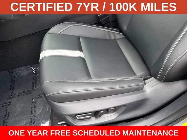 Used 2026 Toyota Camry SE FWD image 15