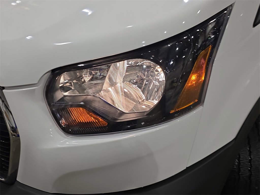 Used 2024 Ford Transit 250 Low Roof w/ Exterior Upgrade Package image 29