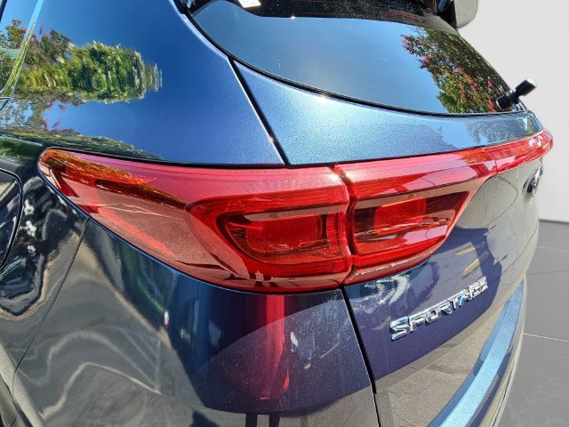 Used 2021 Kia Sportage EX FWD image 39