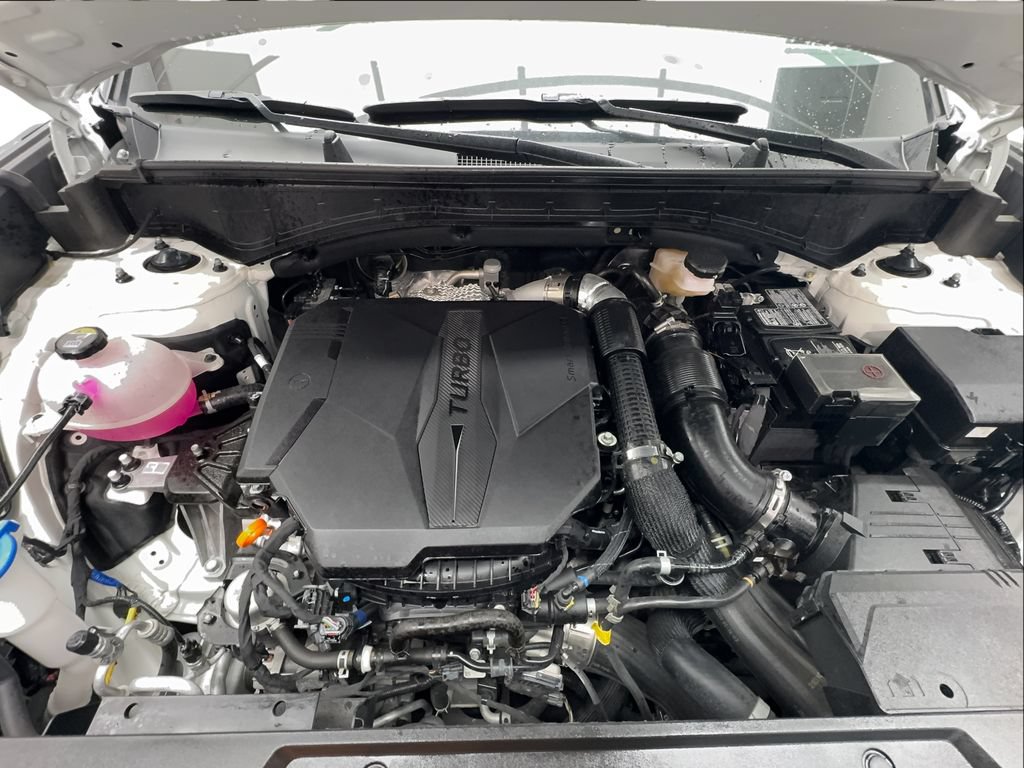 Used 2026 Hyundai Santa Fe SEL FWD image 19