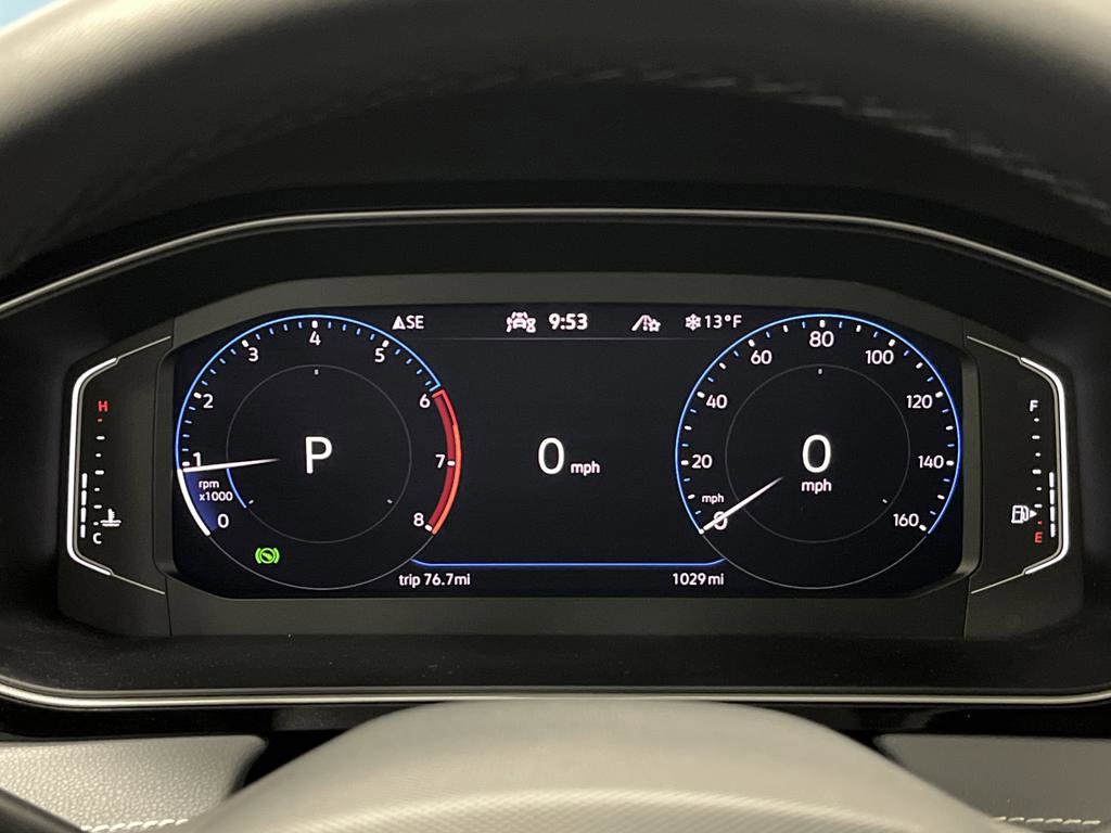 Used 2025 Volkswagen Jetta SEL image 16