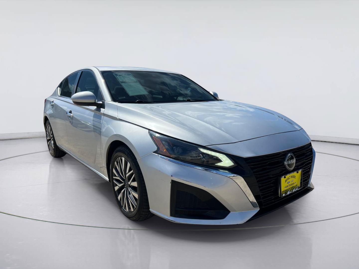 Used 2023 Nissan Altima 2.5 SV