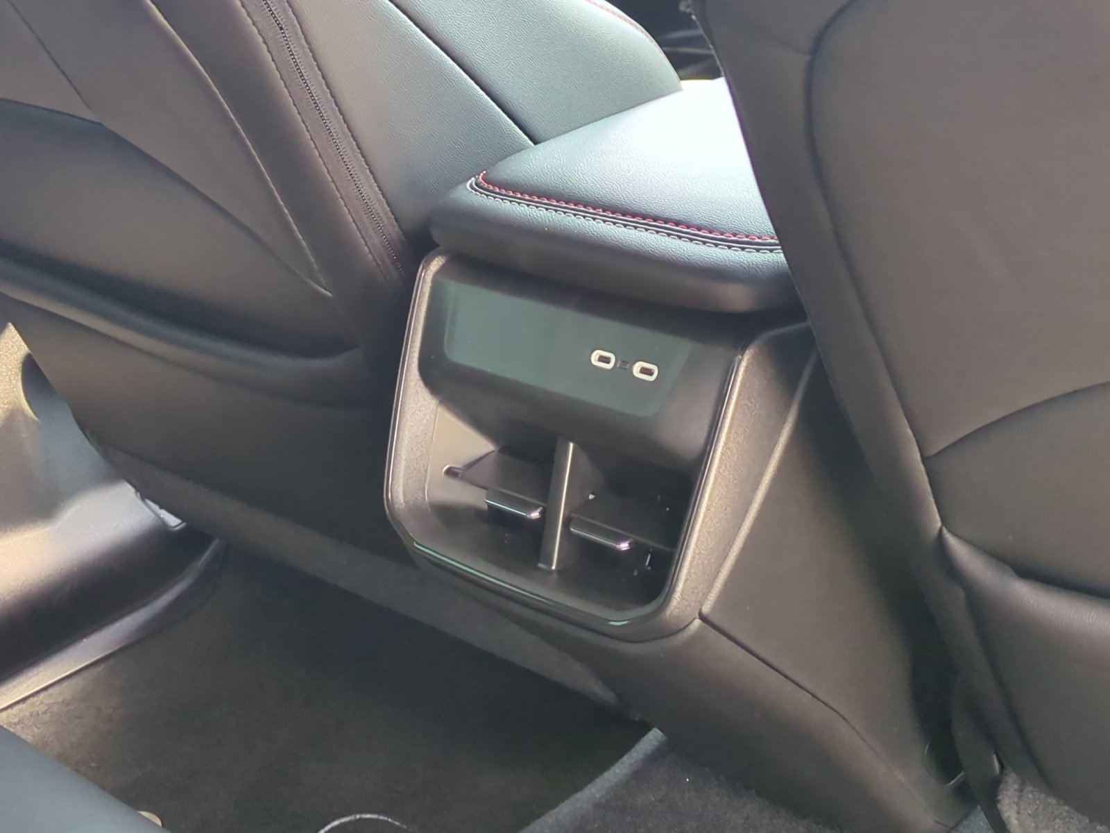 New 2026 Dodge Charger R/T AWD/4WD image 29