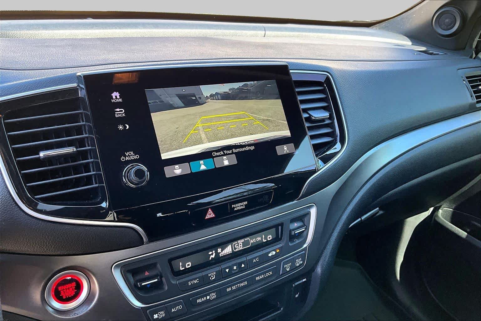 Used 2022 Honda Pilot Sport image 29