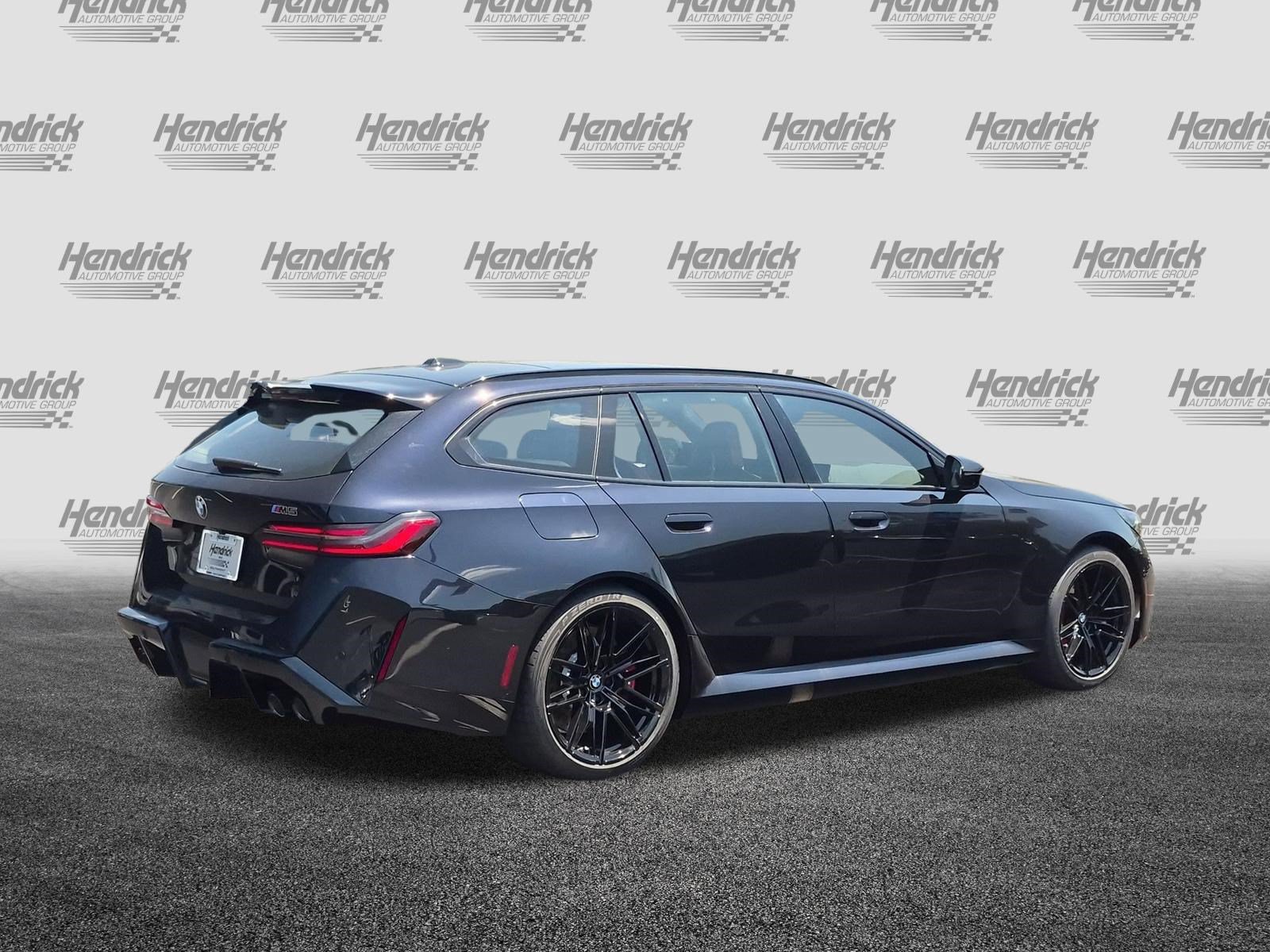 New 2027 BMW M5 Touring AWD/4WD image 10