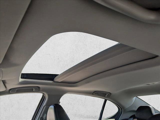 Used 2018 Acura TLX FWD image 15