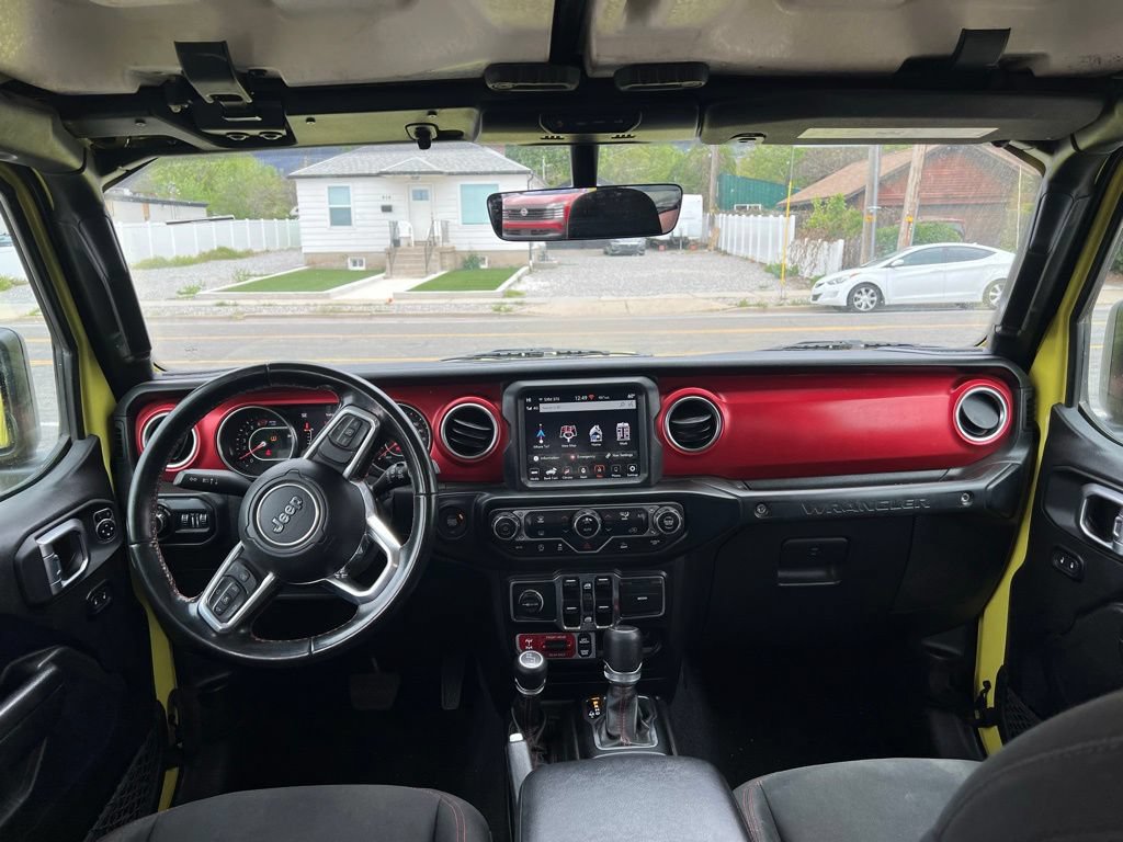 Used 2022 Jeep Wrangler Unlimited Rubicon AWD/4WD image 7