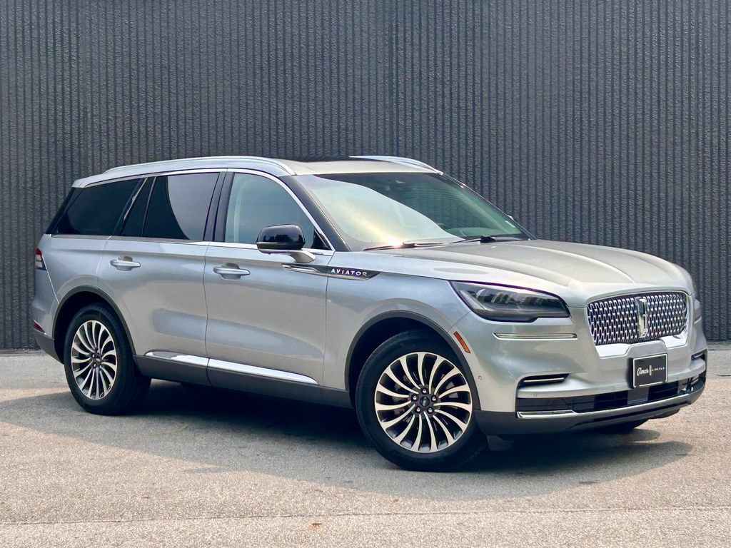 Certified 2024 Lincoln Aviator Reserve w/ Equipment Group 201A AWD/4WD image 8