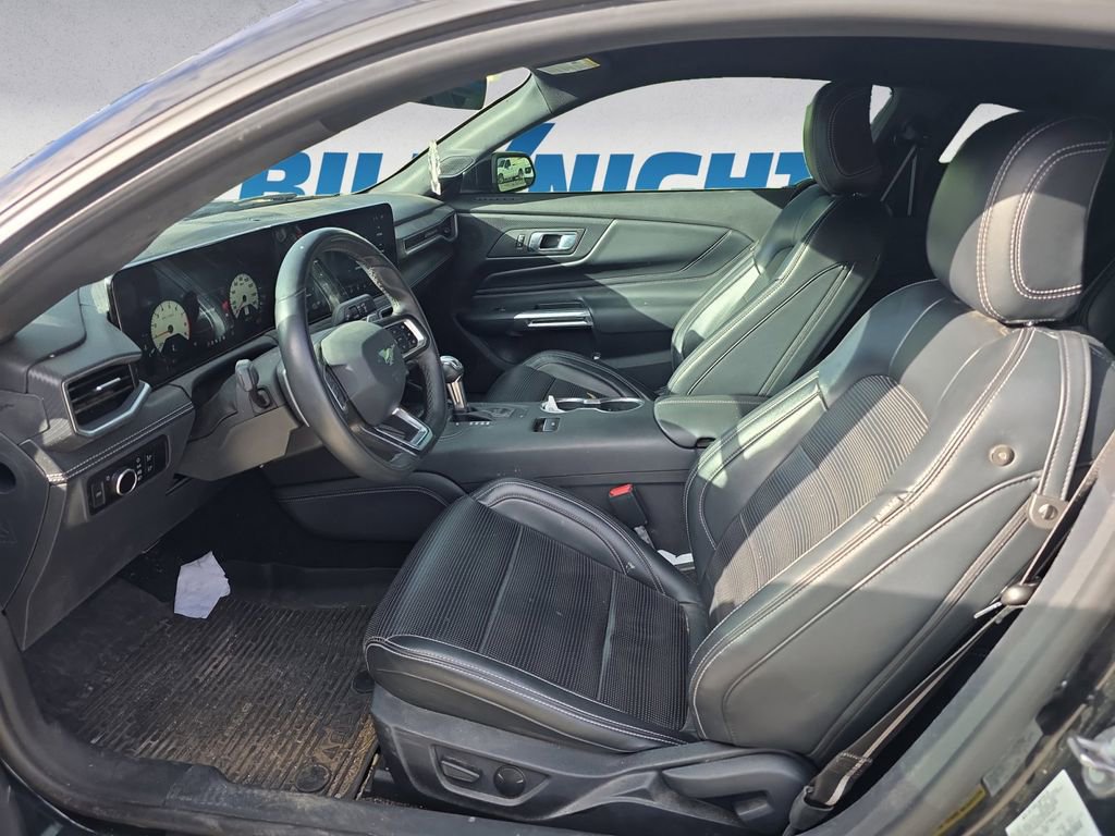 Used 2024 Ford Mustang GT Premium image 9
