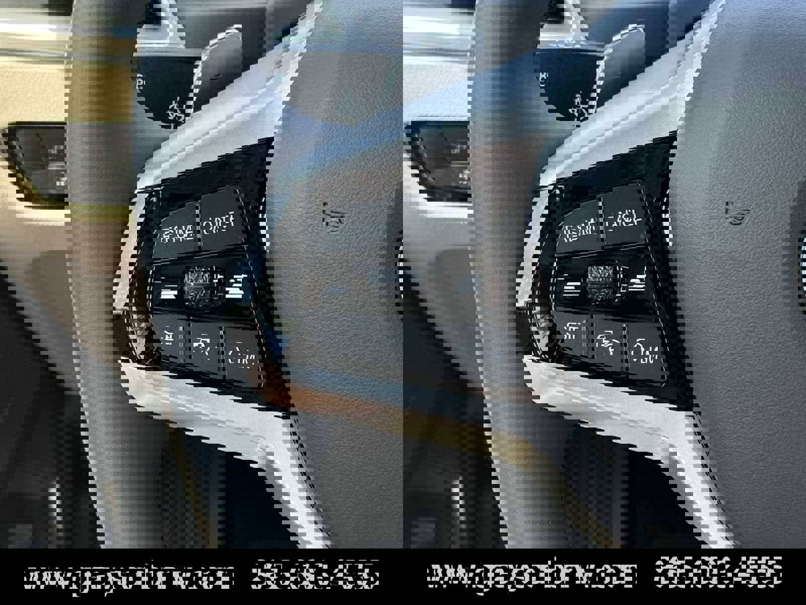 Used 2025 BMW 330i xDrive Sedan w/ Premium Package image 17