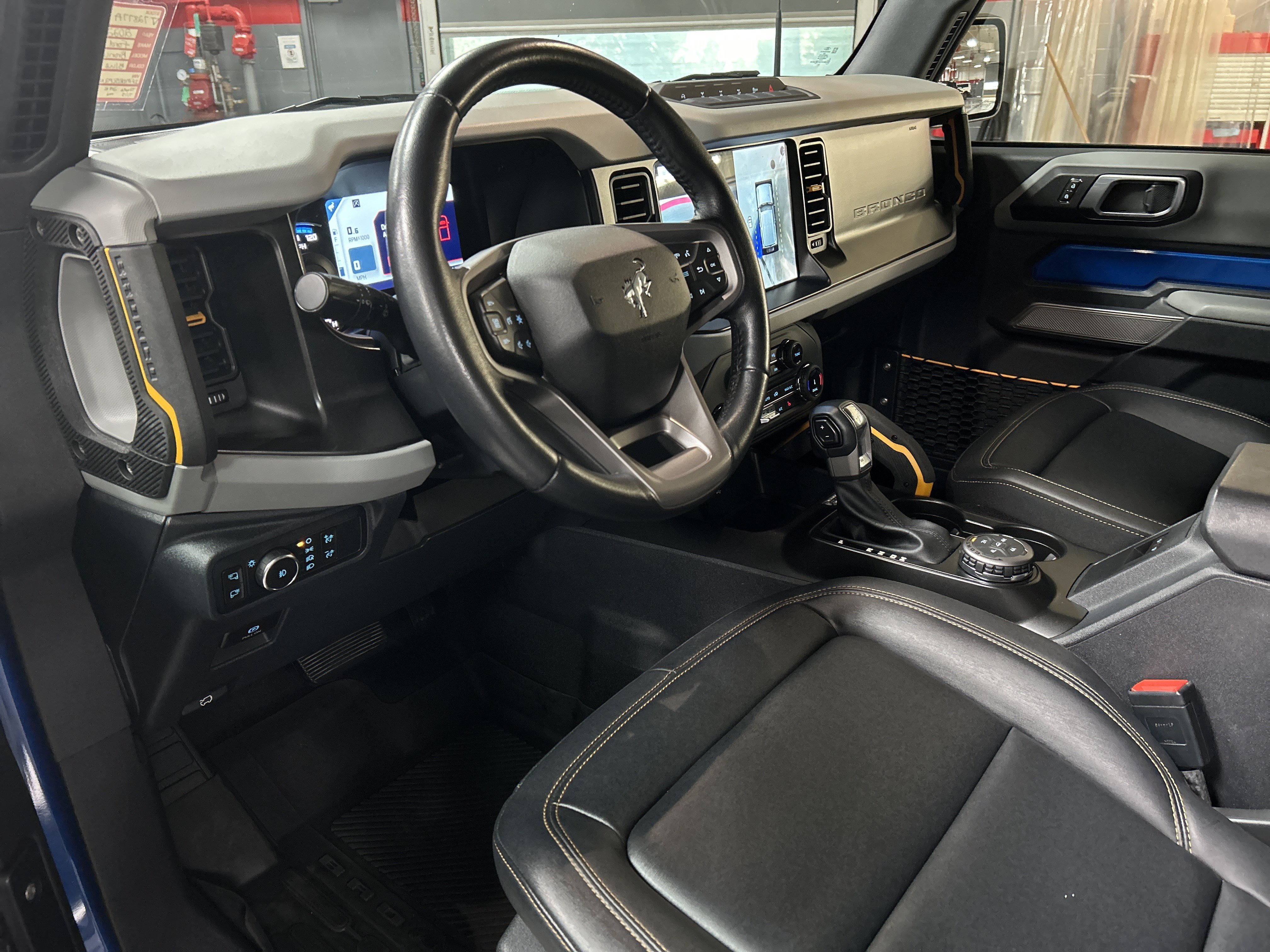 Used 2022 Ford Bronco Badlands AWD/4WD image 30