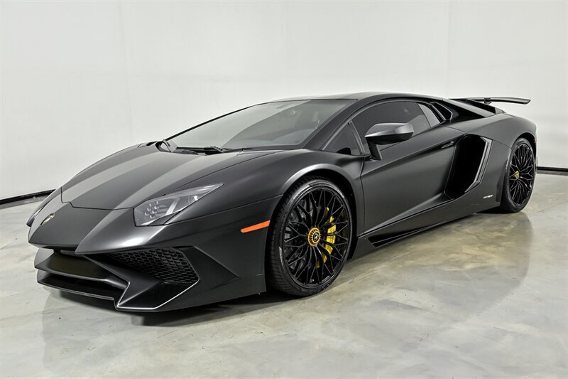 Used 2017 Lamborghini Aventador LP 750-4 Superveloce AWD/4WD image 5