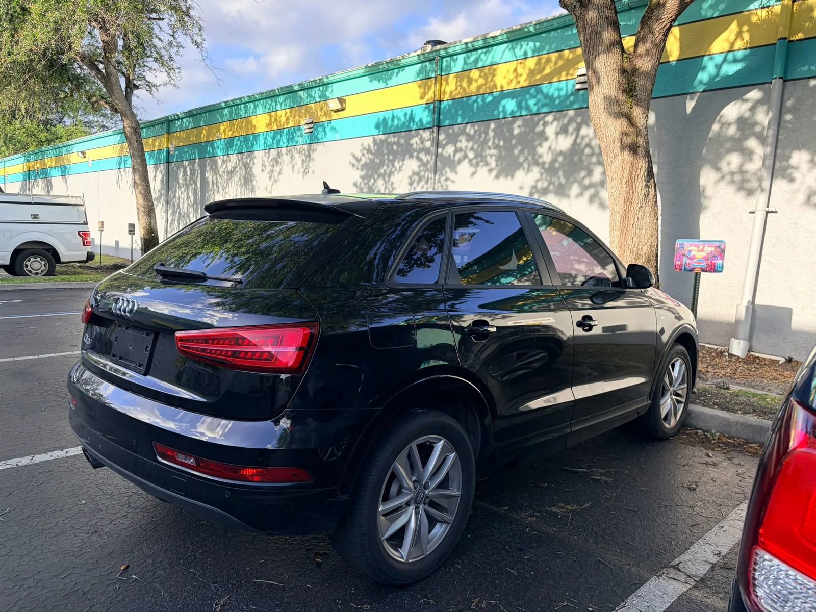 Used 2018 Audi Q3 2.0T Premium FWD image 11