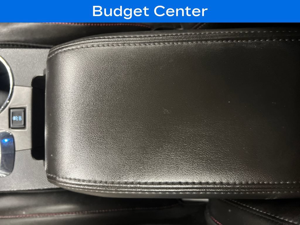 Used 2017 Chevrolet Equinox Premier w/ Enhanced Convenience Package FWD image 25
