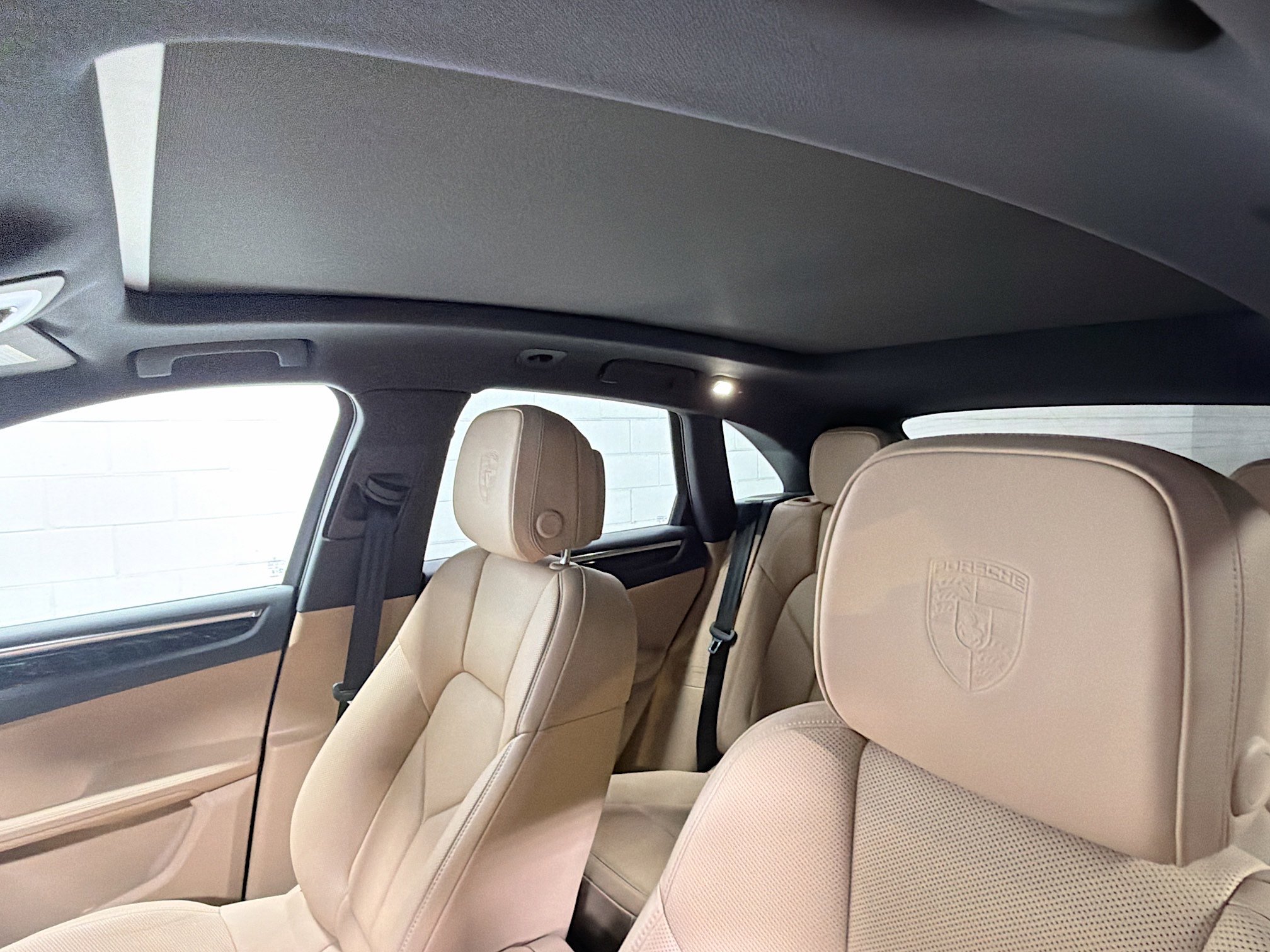 Certified 2025 Porsche Macan image 26