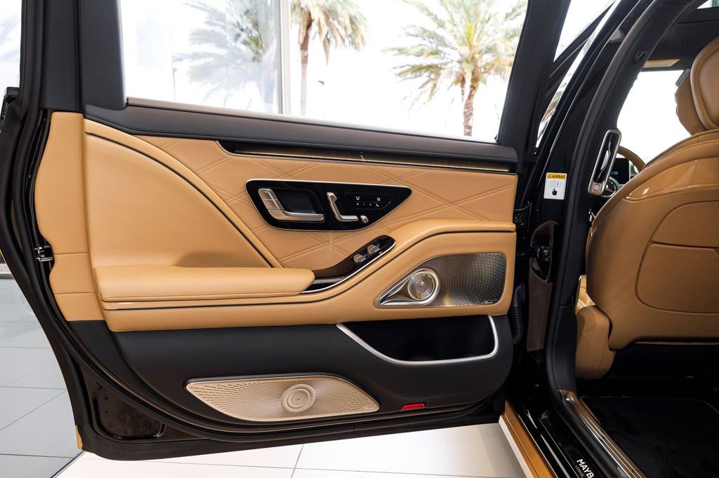 Used 2023 Mercedes-Benz Maybach S 680 4MATIC image 22