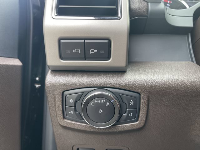 Certified 2022 Ford F450 King Ranch w/ King Ranch Ultimate Package AWD/4WD image 32