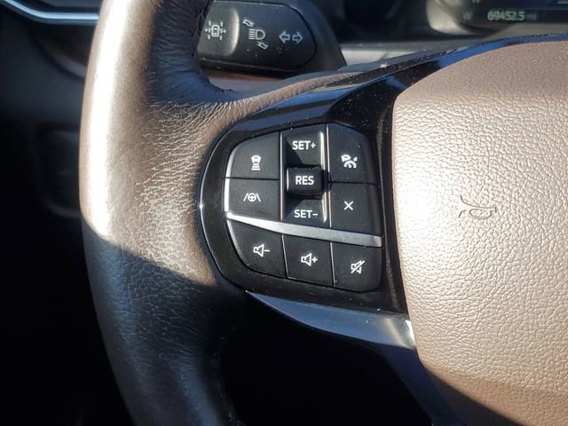 Used 2022 Ford Explorer King Ranch w/ Technology Package image 14