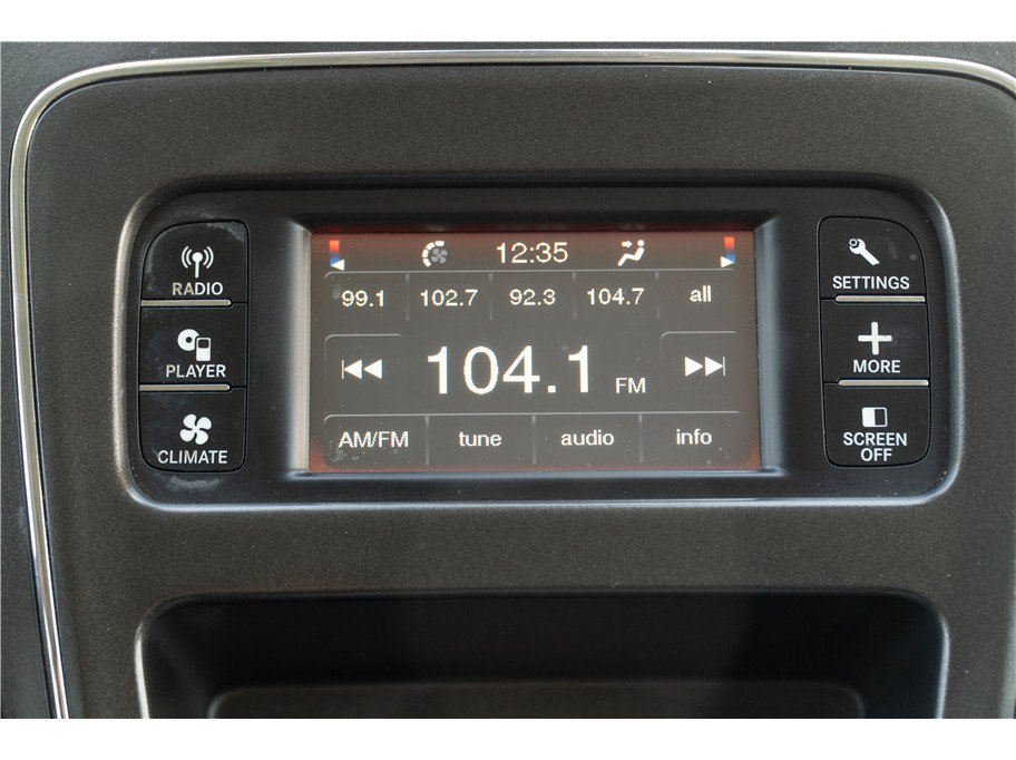 Used 2019 Dodge Journey SE FWD image 13