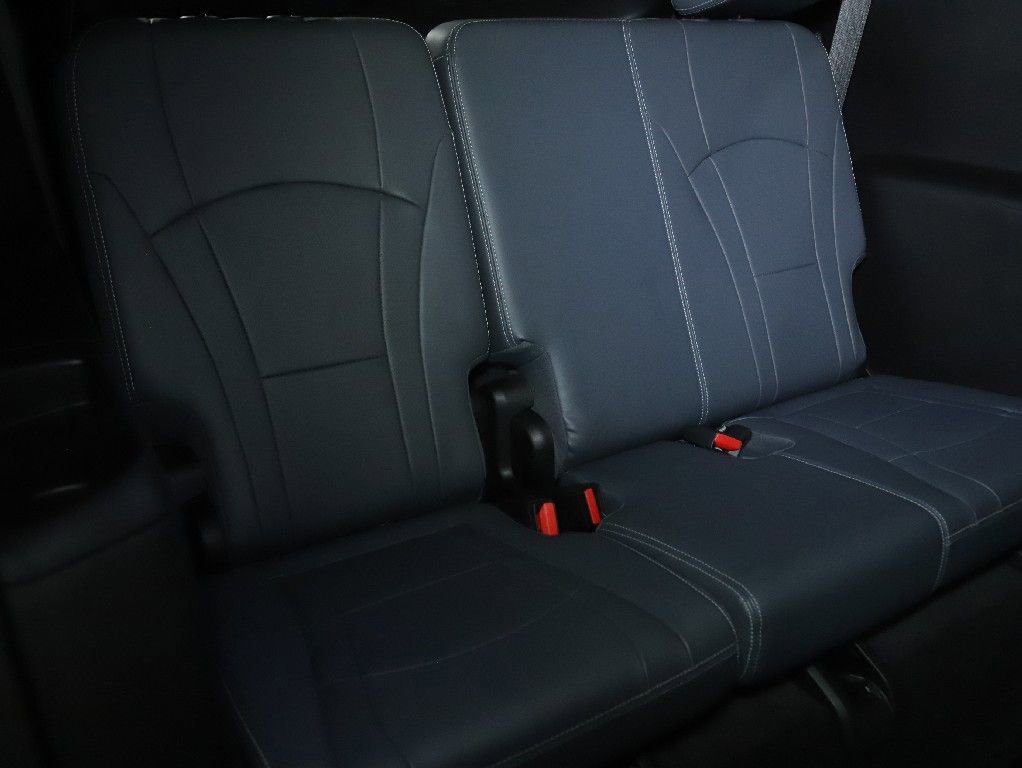 Used 2018 Buick Enclave Essence FWD image 33