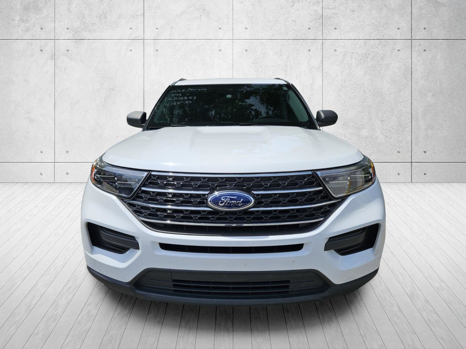 Used 2020 Ford Explorer XLT AWD/4WD image 4