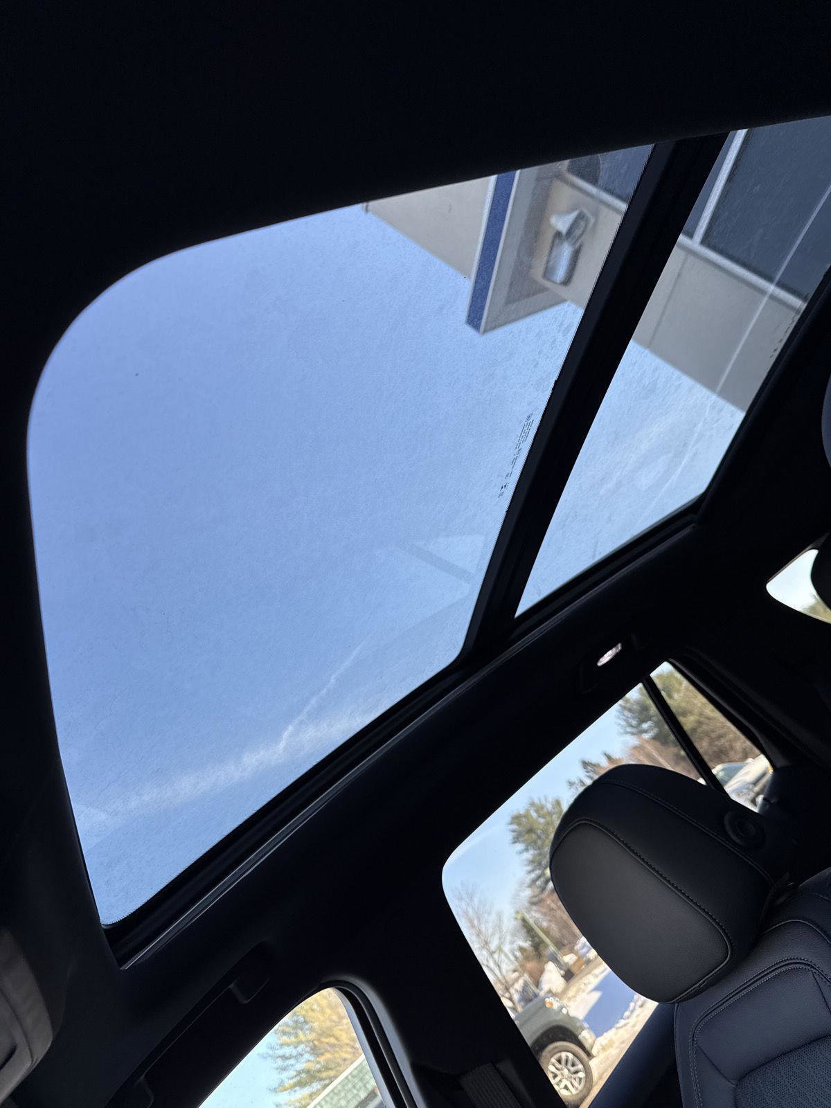 New 2026 Chevrolet Equinox LT w/ Convenience Package II image 23