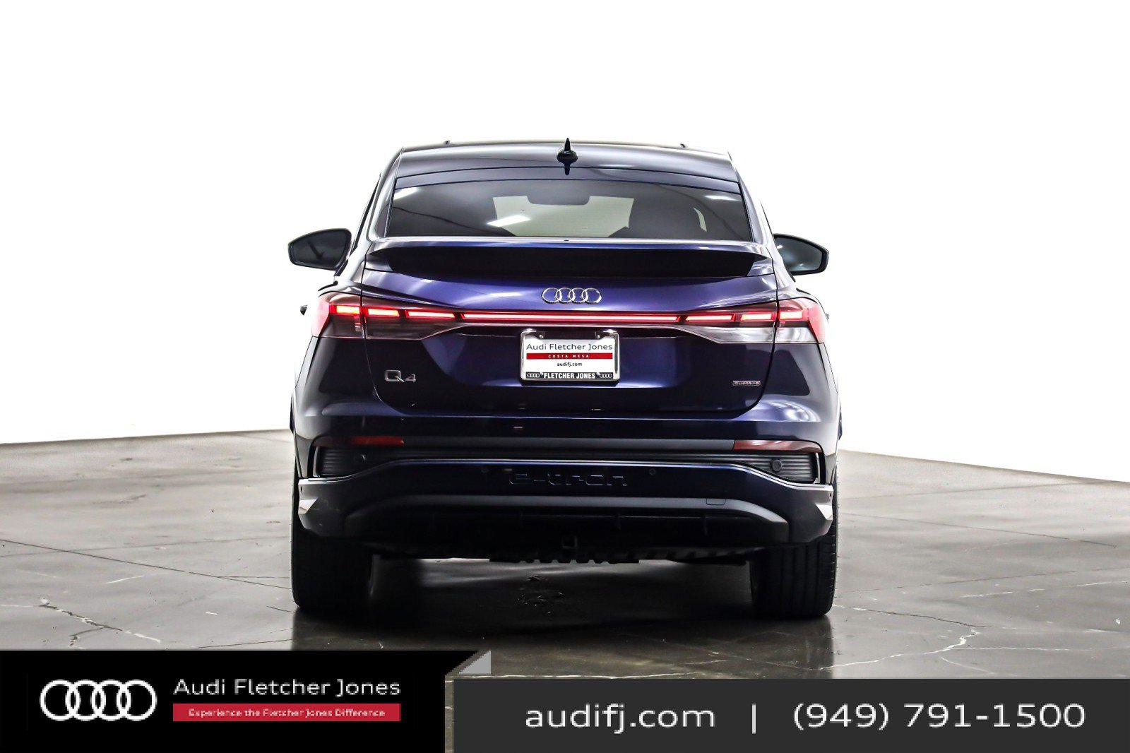 Used 2024 Audi Q4 e-tron Prestige w/ Black Optic Plus Package image 5