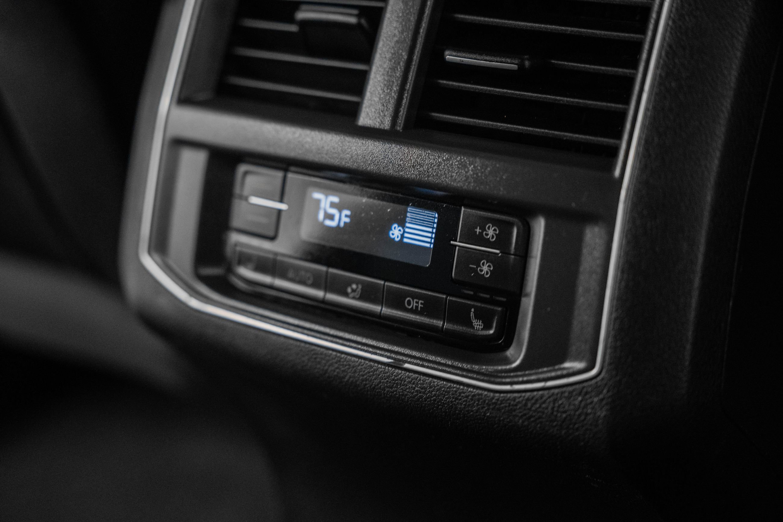 Used 2019 Volkswagen Atlas SEL Premium image 41