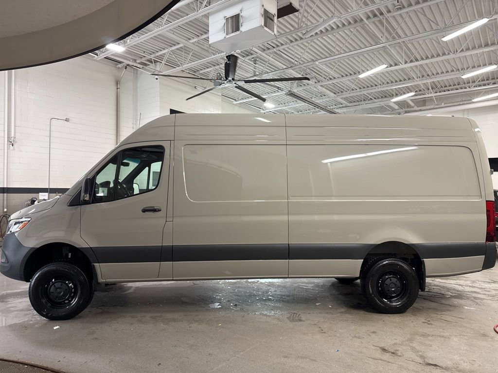 New 2026 Mercedes-Benz Sprinter 2500 image 3