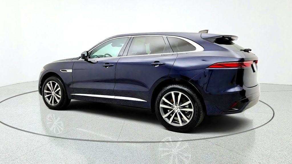 Used 2025 Jaguar F-PACE R-Dynamic S AWD/4WD image 7