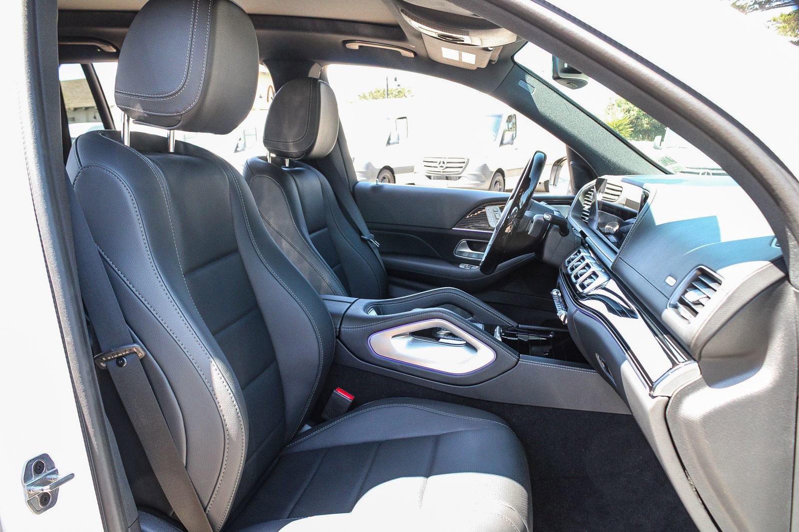 Certified 2024 Mercedes-Benz GLS 450 4MATIC image 19