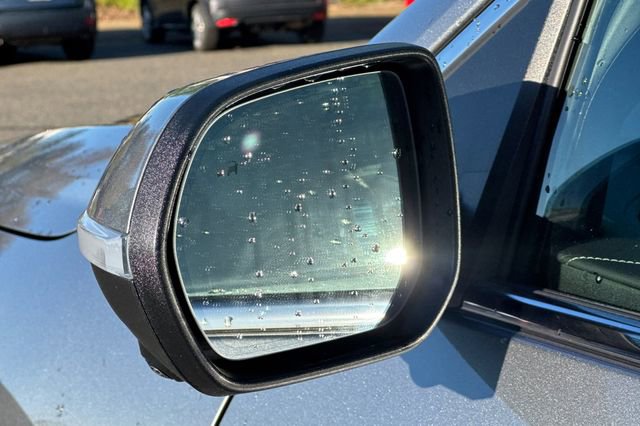 Used 2025 Buick Enclave Preferred image 57