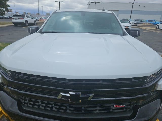 Used 2020 Chevrolet Silverado 1500 LT Trail Boss w/ Convenience Package image 4