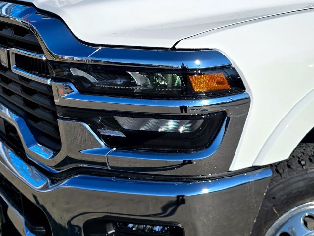 New 2026 RAM 3500 Big Horn AWD/4WD image 29