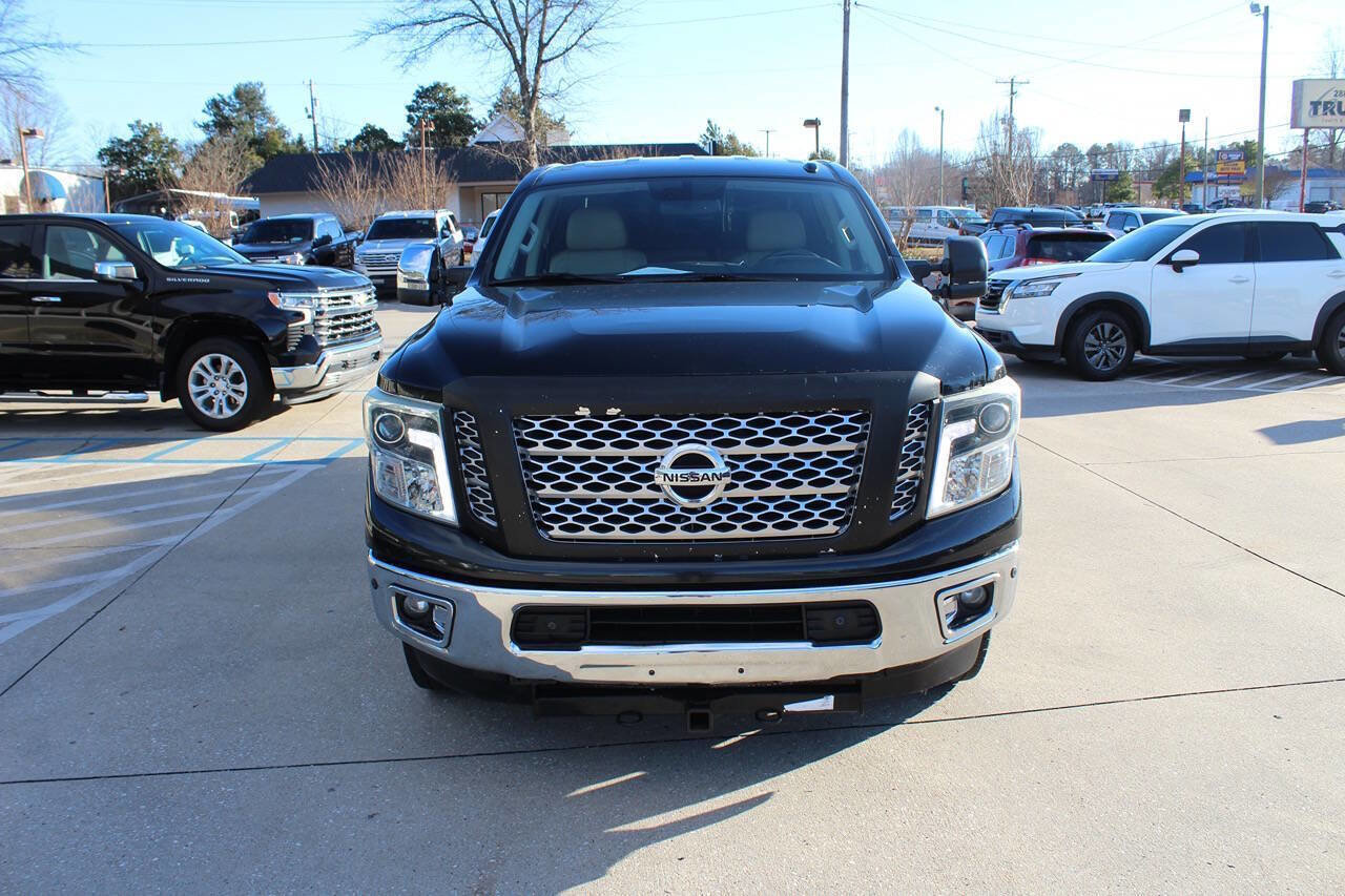 Used 2016 Nissan Titan SL image 2