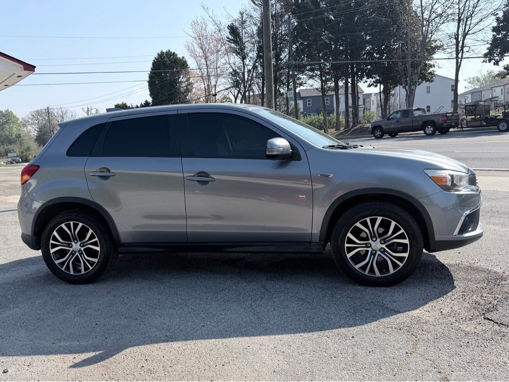 Used 2017 Mitsubishi Outlander Sport ES image 5