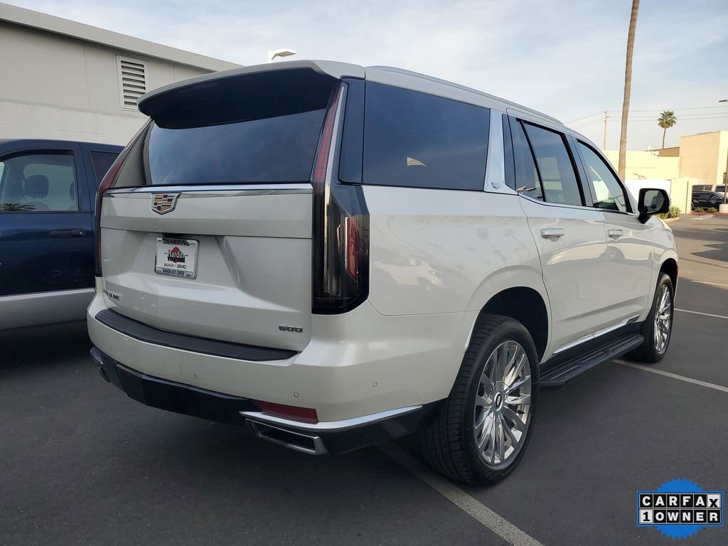 Used 2023 Cadillac Escalade Premium Luxury image 4