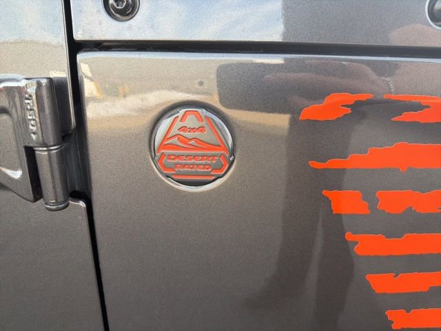 Used 2024 Jeep Gladiator Mojave w/ Convenience Group image 9