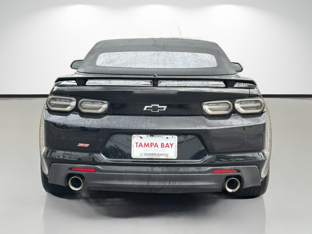 Used 2020 Chevrolet Camaro SS RWD image 4