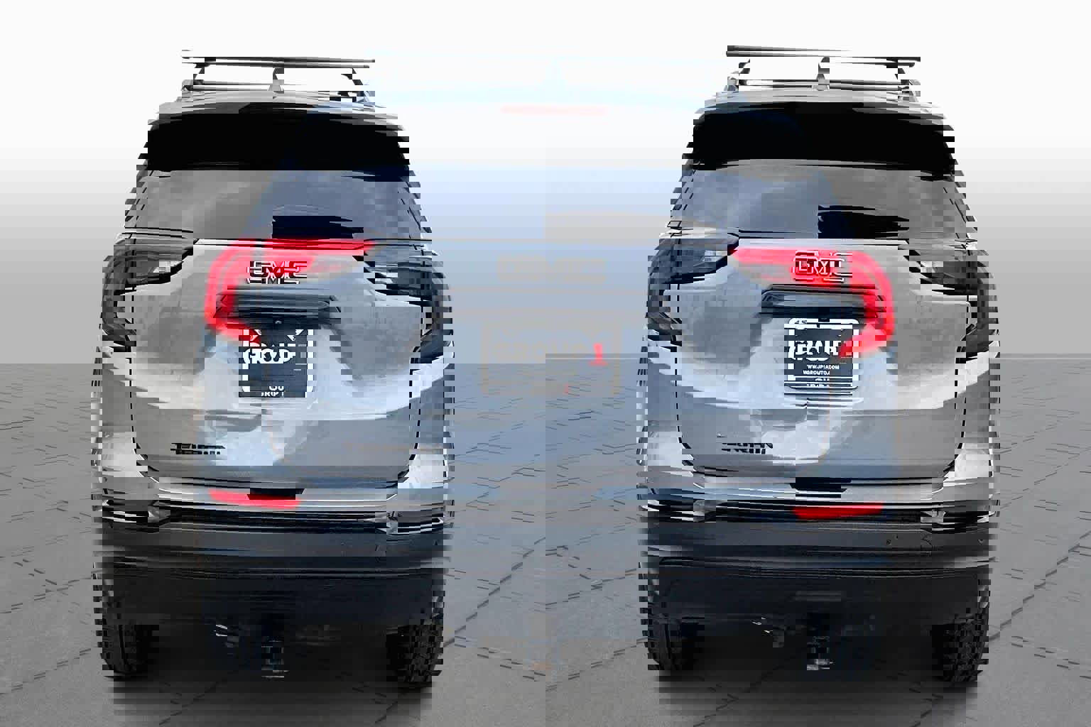 Used 2021 GMC Terrain SLT w/ Infotainment Package II image 5