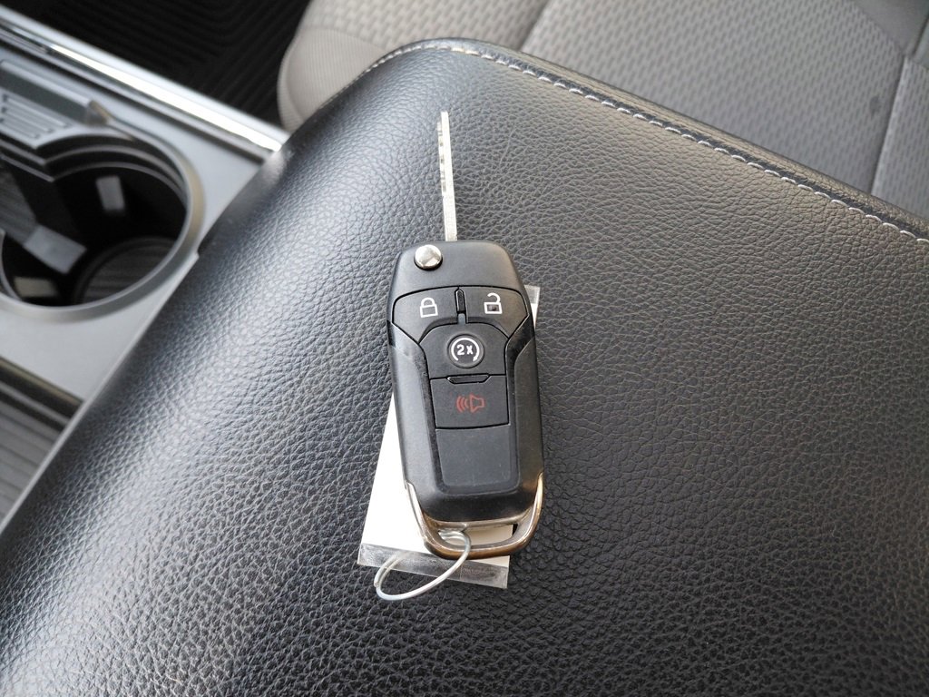 Used 2019 Ford F250 XLT w/ XLT Premium Package image 8