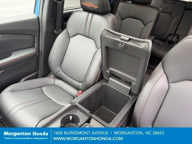Used 2025 Honda Pilot TrailSport image 26