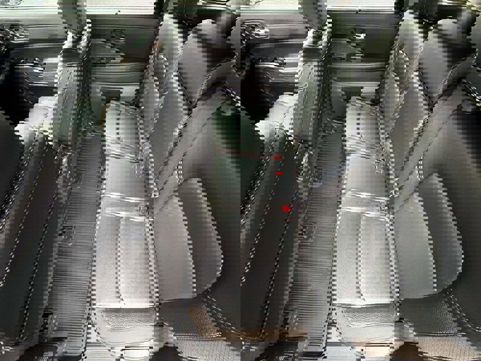 Used 2023 Nissan Pathfinder SL image 4