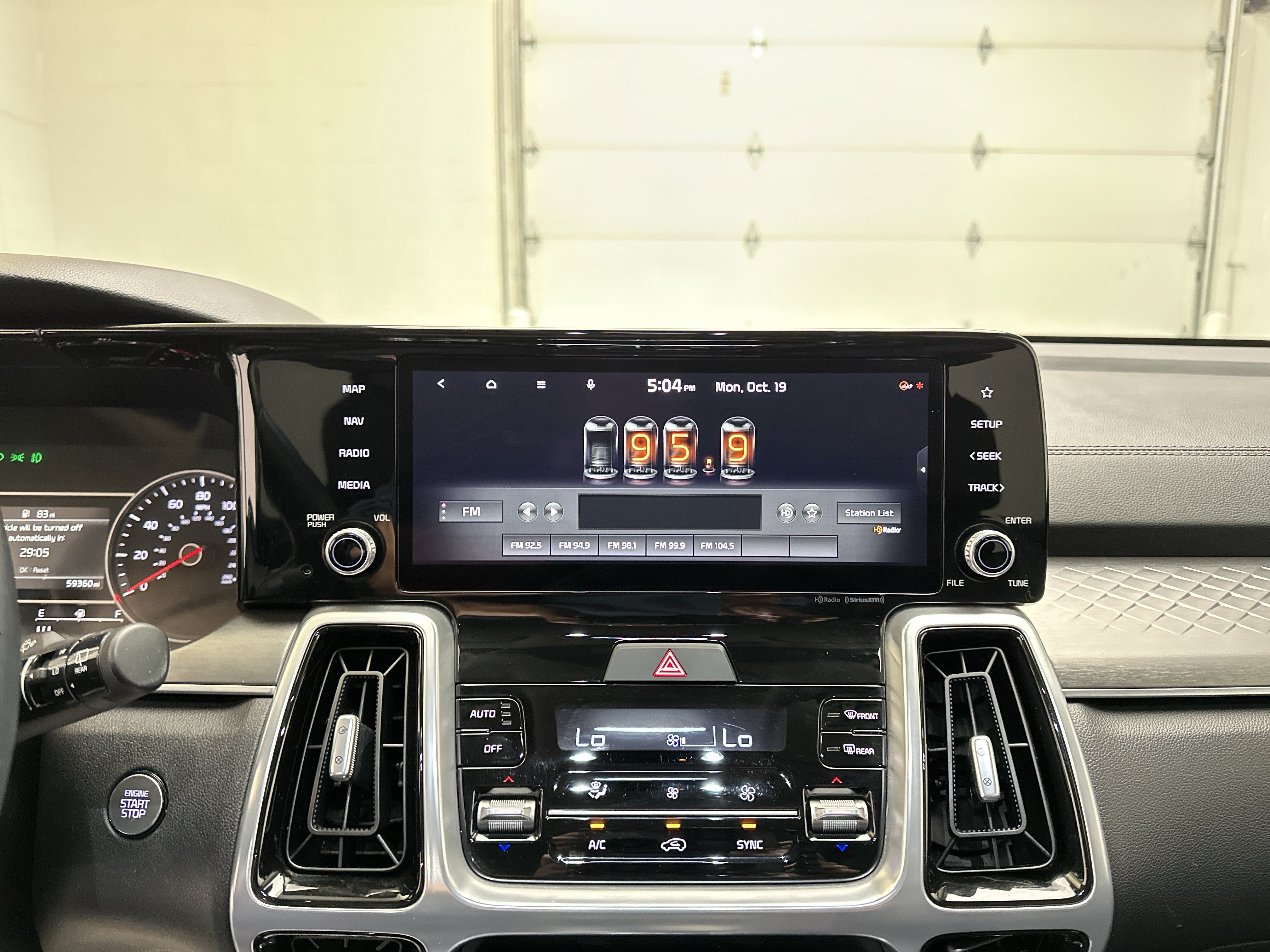 Used 2022 Kia Sorento SX FWD image 29
