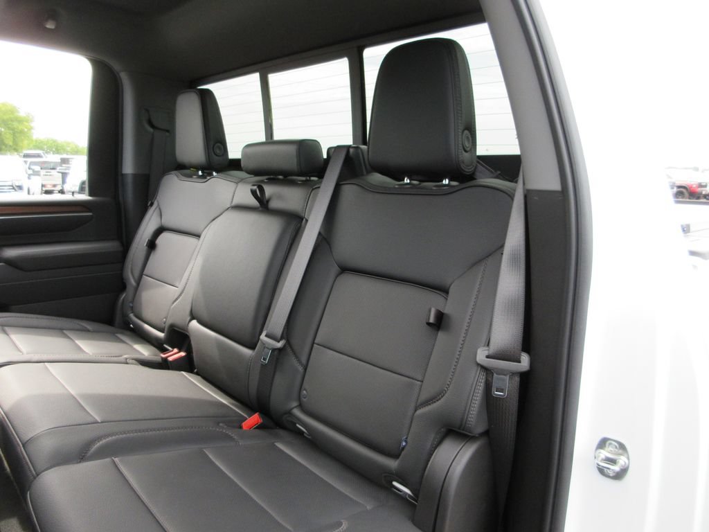 Used 2025 GMC Sierra 2500 Denali w/ Denali Reserve Package AWD/4WD image 26