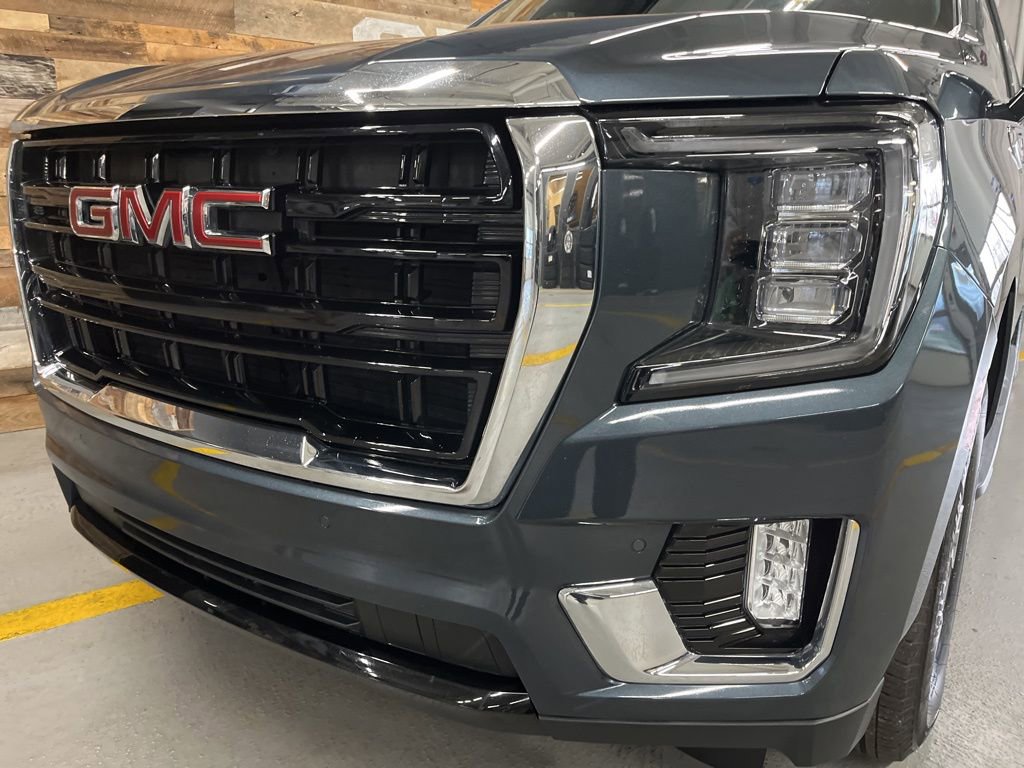 Used 2021 GMC Yukon XL SLE image 9