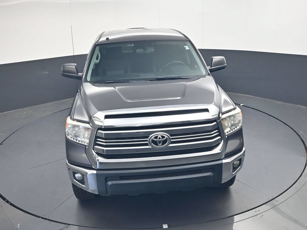 Used 2017 Toyota Tundra SR5 w/ TRD Off Road Package AWD/4WD image 39
