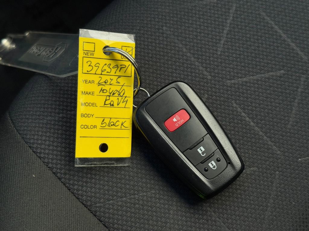 Certified 2025 Toyota RAV4 XLE image 33
